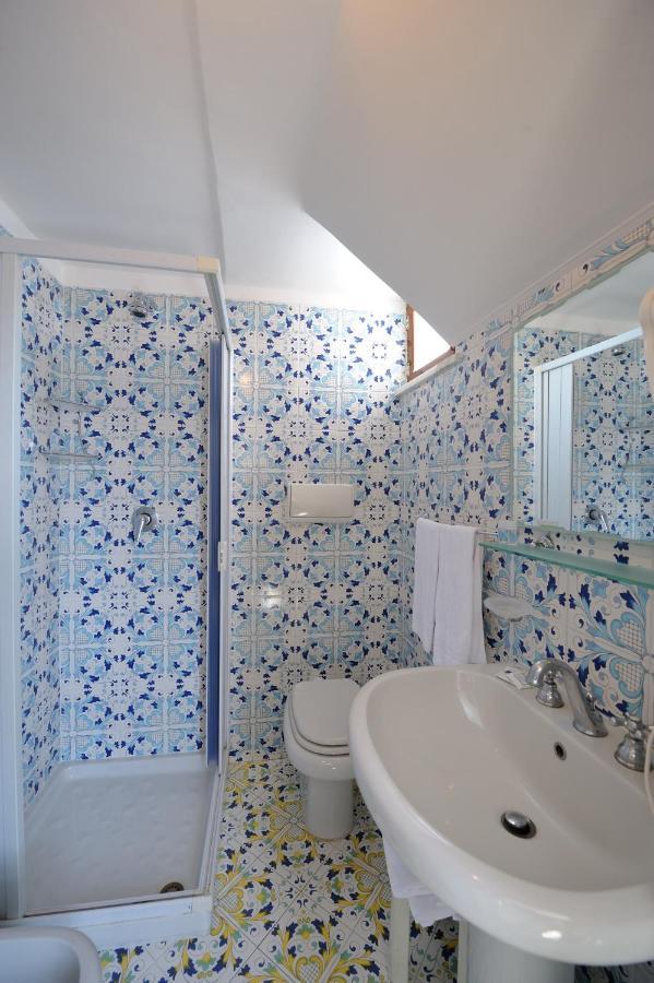 La Locanda Del Fiordo Furore Bagian luar foto