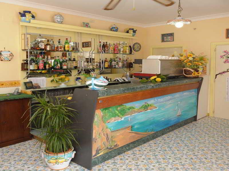 La Locanda Del Fiordo Furore Restoran foto