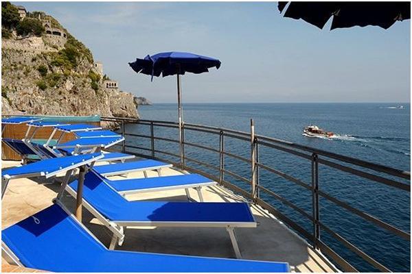 La Locanda Del Fiordo Furore Bagian luar foto
