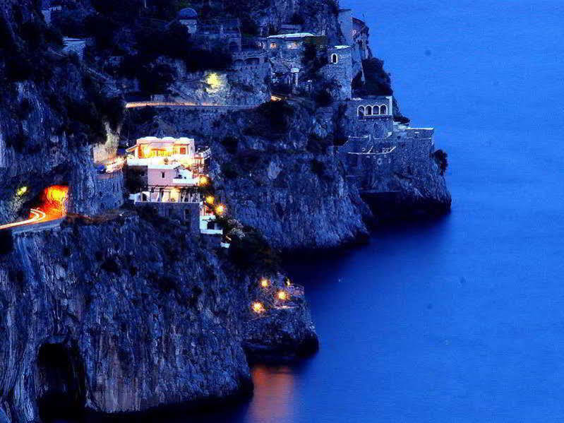 La Locanda Del Fiordo Furore Bagian luar foto