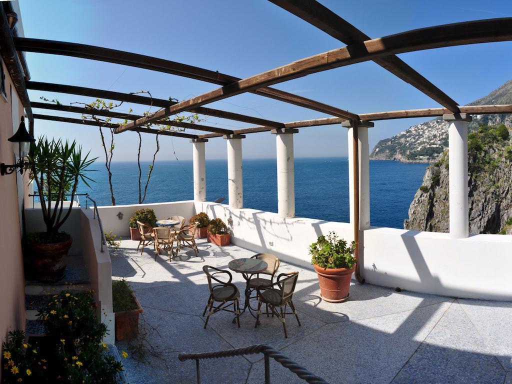 La Locanda Del Fiordo Furore Bagian luar foto